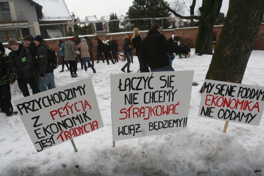 Racibórz: Radni nie zdecydowali o przyszłości ekonomika [ZDJĘCIA i WIDEO]