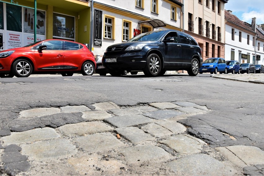 MZD planuje remont ul. Malczewskiego na odcinku od ul....