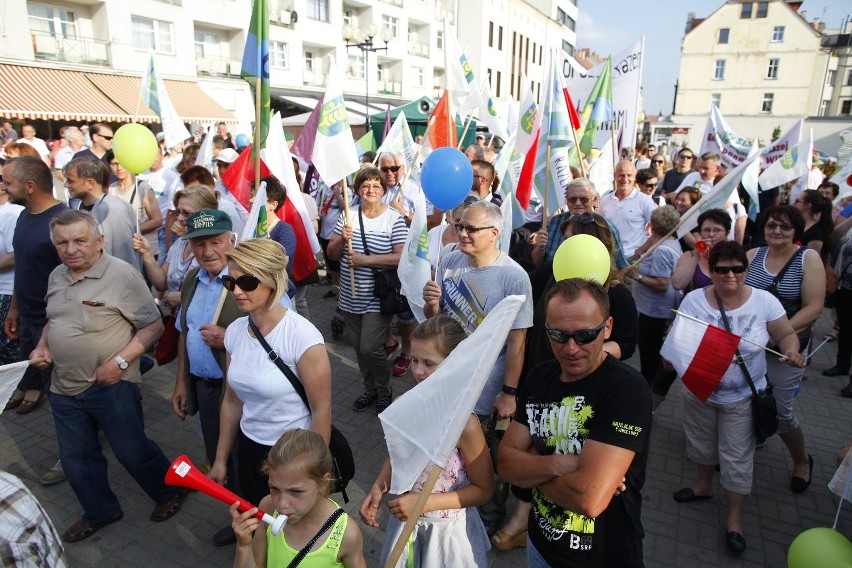 Większe Opole. Festiwalowa manifestacja przeciwników planu...