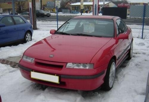 Fot. Wojciech Kołatek: Sportowy Opel Calibra produkowany w...