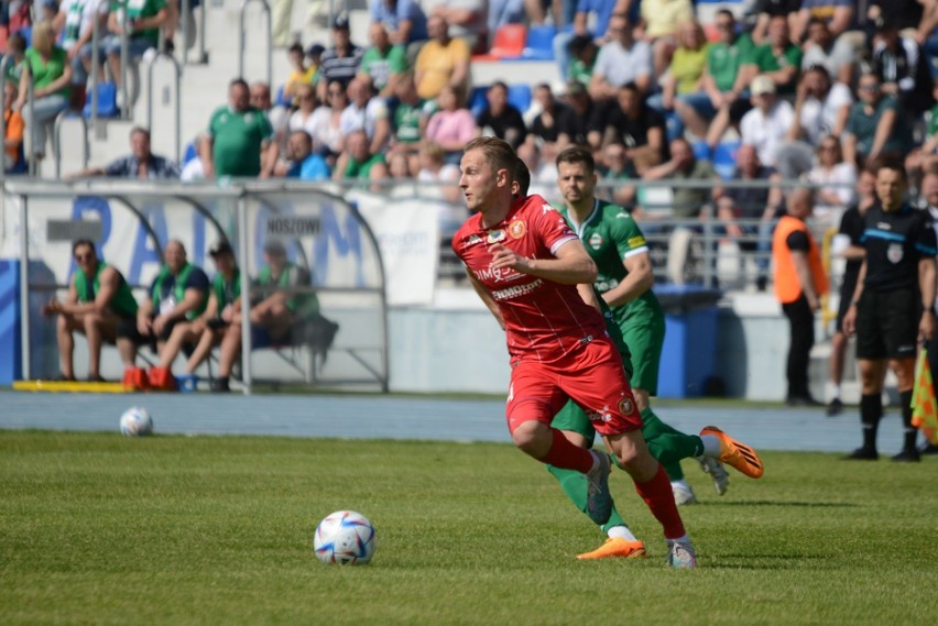 Radomiak Radom - Widzew Łódź 3:1. Dobra gra i kołyska dla urodzonej w niedzielę córeczki Abramowicza. Zobaczcie zdjęcia z meczu