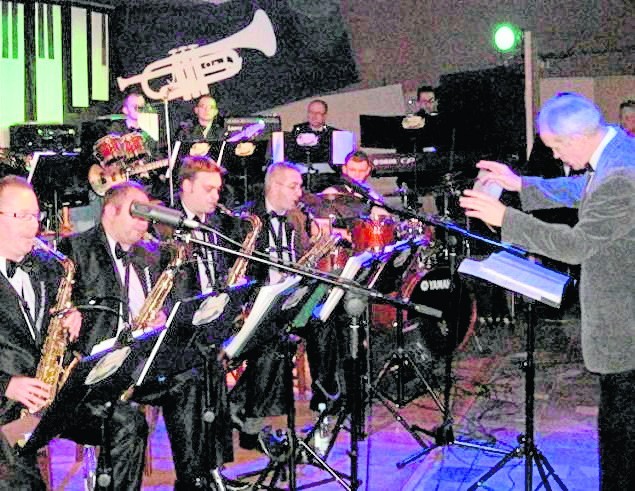 Radomski big band Mundana pod kierownictwem Zbigniewa Bidzińskiego zagra w niedzielę, 24 stycznia, koncert w Pionkach.