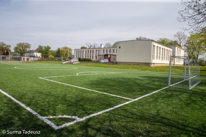 Pięknie w ósemce! Zmodernizowany został obiekt sportowy przy Szkole Podstawowej nr 8 w Stargardzie ZDJĘCIA