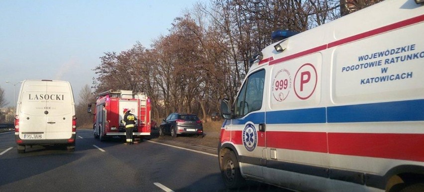 Wypadek na Murckowskiej w Katowicach. Kierowca samochodu...