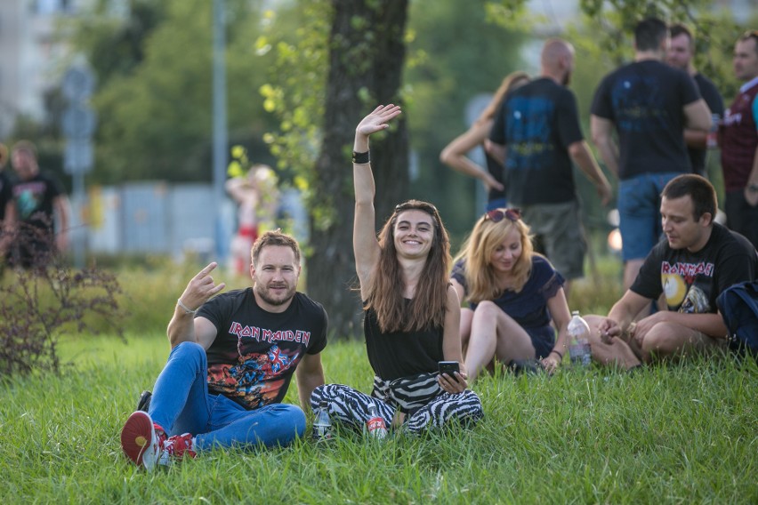 Kraków. Fani przed koncertem Iron Maiden w Tauron Arenie [ZDJĘCIA]