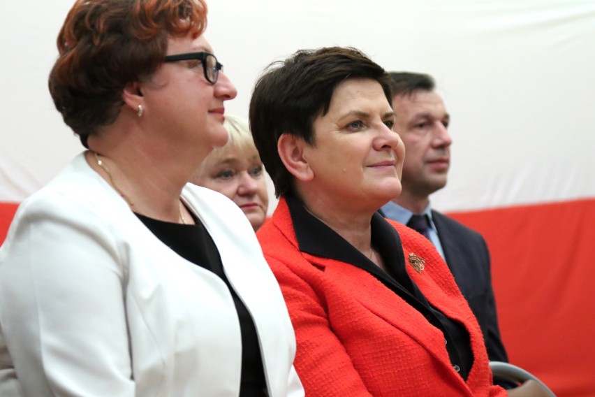 Beata Szydło udzieliła poparcia kandydatce na wójta gminy Górno Annie Michalskiej [WIDEO, ZDJĘCIA]