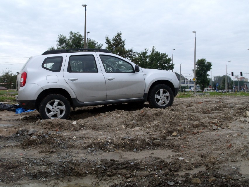 Szefowie koncernu Renault po dokładnych badaniach rynku i...