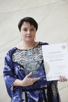 Wielkie gratulacje! Zofia Cofałka, nauczycielka z Chorzowa laureatką Nagrody im. Ireny Sendlerowej