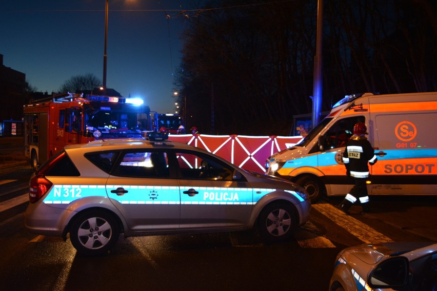 Śmiertelny wypadek w Sopocie 8.03.2019. Na al....