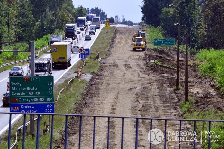 Tak prawie 7-kilometrowy odcinek DK1 w Dąbrowie Górniczej -...