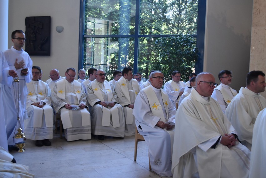 Opolski Kościół ma ośmiu nowych kapłanów. Zostali wyświęceni...