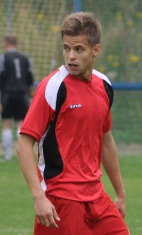 Bartosz Malinowski jest jednym z nowych piłkarzy Granatu. Przeszedł tu z Wiernej Małogoszcz. 