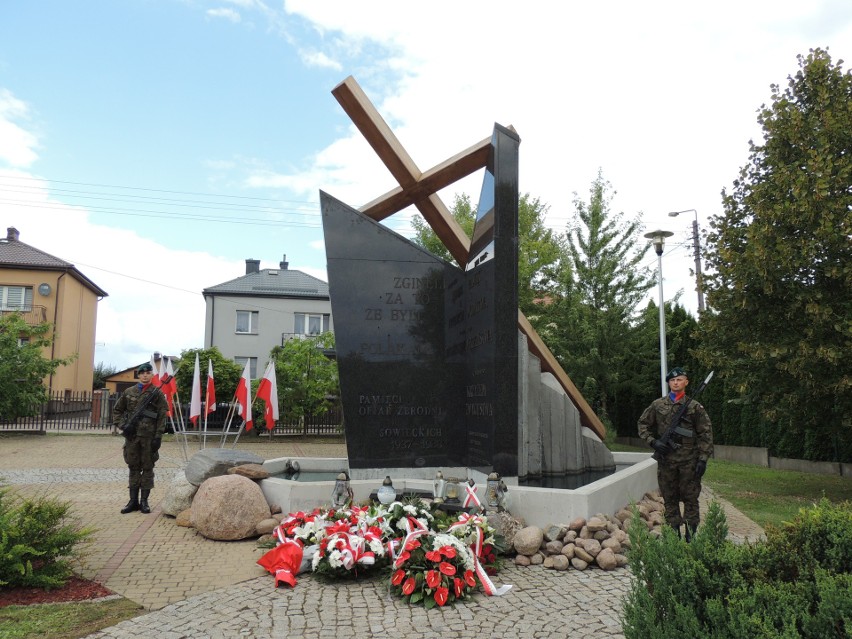 Obchody 86. rocznicy tzw. "Operacji Polskiej NKWD". W...