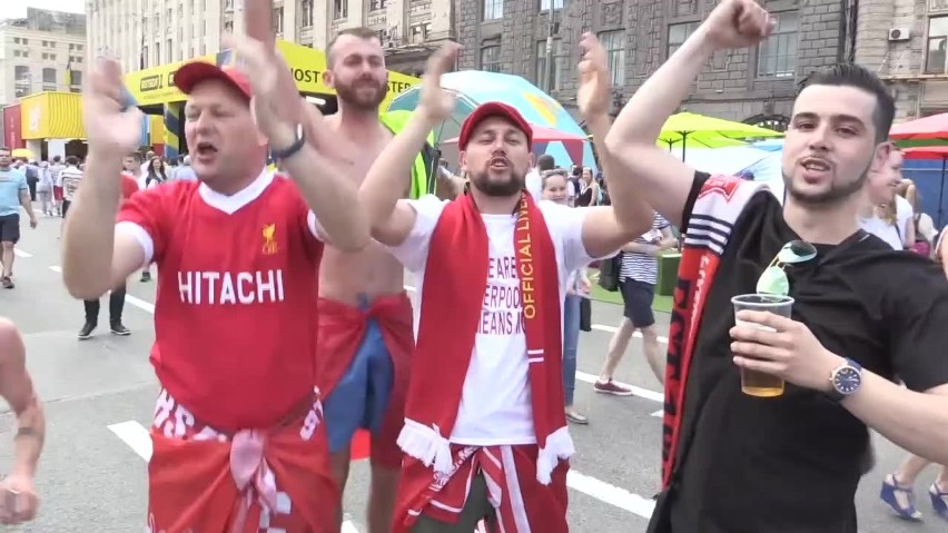 Real - Liverpool. Kijów stał się czerwony. Tysiące kibiców Liverpoolu przyjechały na Ukrainę