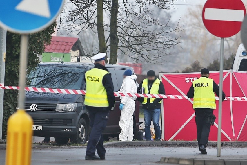 Strzelanina pod Wrocławiem. Nie żyje policjant i gangster [ZDJĘCIA]