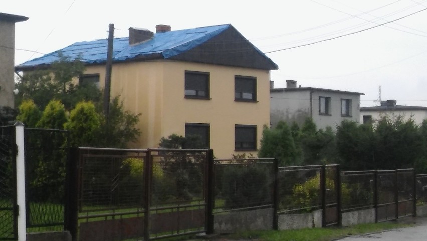 Silny wiatr zrywał dachy w Wodzisławiu Śl.
