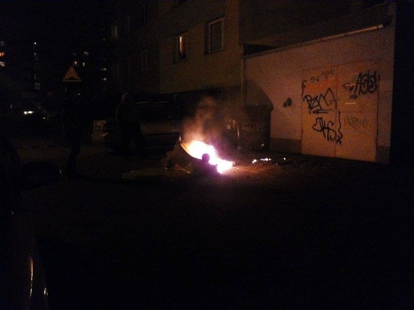 Pożar kontenera ze śmieciami przy ul. Bajana