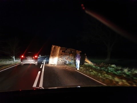 W piątek, na drodze nr 166 na wysokości Lulewiczek, doszło...