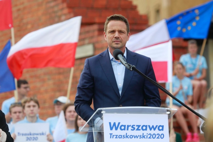 W czasie debaty mediów publicznych Rafał Trzaskowski spotkał...
