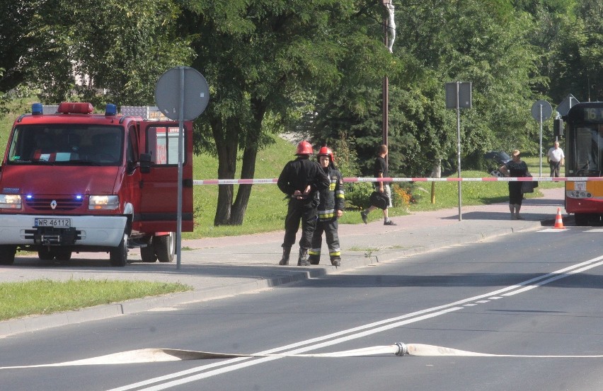 Alarm bombowy w radomskiej skarbówce