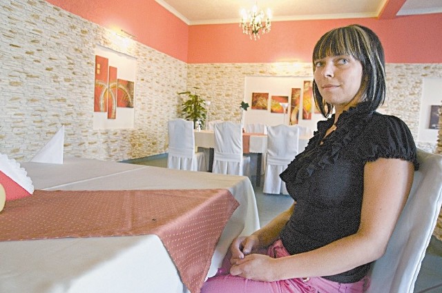 Adriana Krysiak prowadzi restaurację w Zalesiu Śląskim. (fot. Daniel Polak)