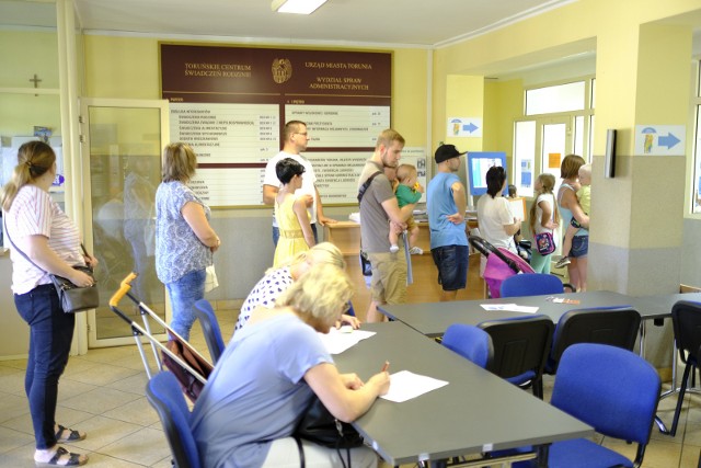 ZUS w Rybniku wypłacił ponad 40 tys. zasiłku chorobowego za miesiąc choroby