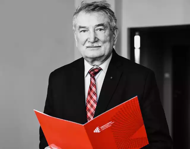 Dr Jerzy Gryz od trzech lat jest związany z WSPA. Do tej pory był dziekanem Nauk Społecznych i Humanistycznych