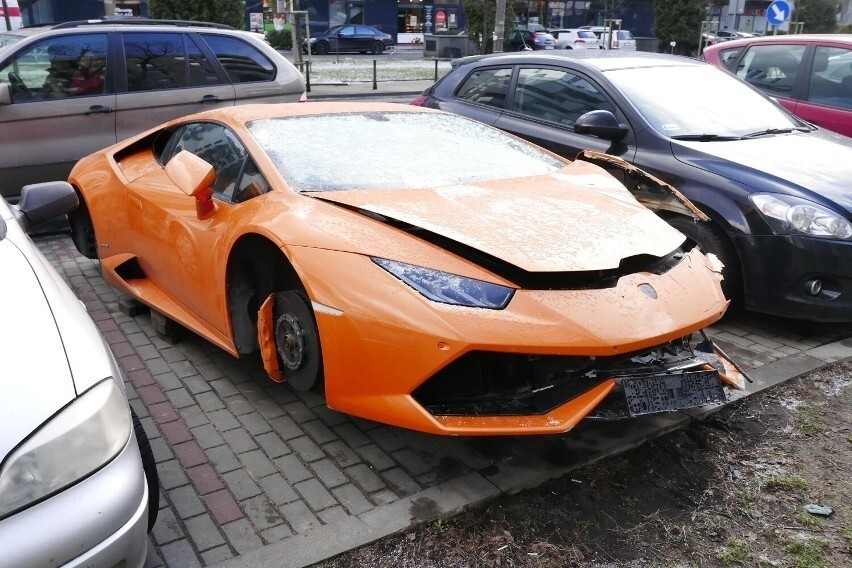 Lamborghini Huracan, które w minioną sobotę brało udział w...