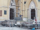 Remont wieżyczek łódzkiej bazyliki archikatedralnej rozpoczęty