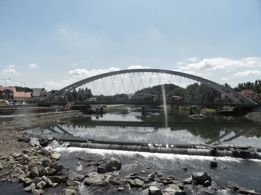 Termin zakończenia budowy mostu na Sole w Żywcu przesunięty...