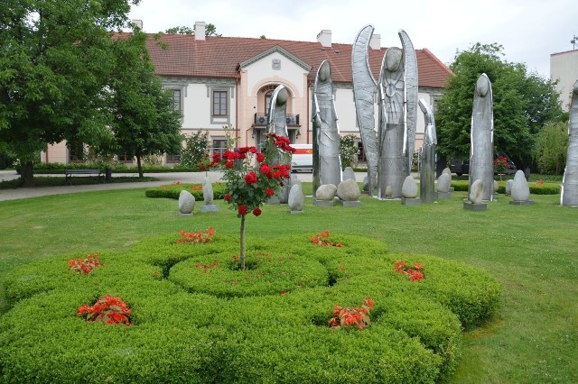 Zamek Lubomirskich w Stalowej Woli, gdzie mieści się Muzeum Regionalne z wieloma atrakcjami