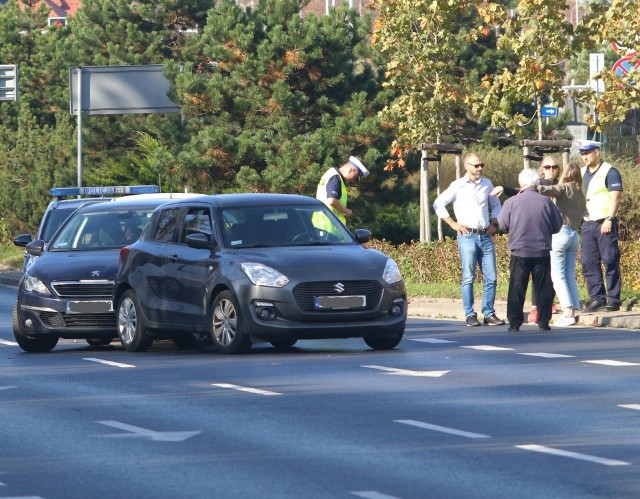 Kolizja na drodze to zawsze problem, ale mniejszy jeśli mamy wykupioną obowiązkową polisę od odpowiedzialności cywilnej (OC)