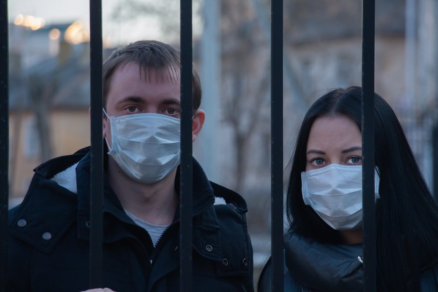 Koszmarna wizja epidemii dla Polski. W grudniu może być nawet kilkaset zgonów dziennie