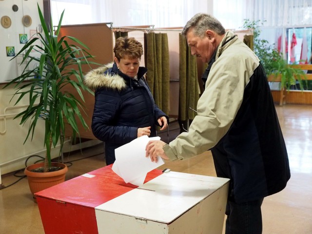 W Koszalinie najwięcej głosów otrzymał KW Platforma Obywatelska RP - 14.928 (32,49%).