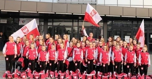 Młodzi tancerze z buskiej Perfekta Dance zdobyli w Skopje mistrzostwo i wicemistrzostwo Europy.
