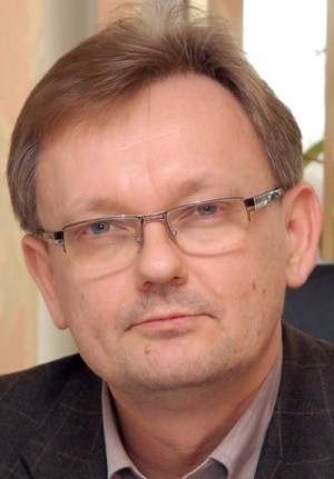 Dr Grzegorz Balawajder
