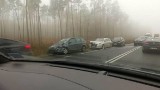 Do wypadku z udziałem sześciu samochodów doszło na DK10. Droga w kierunku Nakła i Bydgoszczy nieprzejezdna!