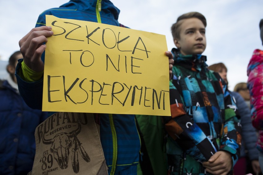 Reforma edukacji: treść pytania referendalnego poznamy 31 stycznia 