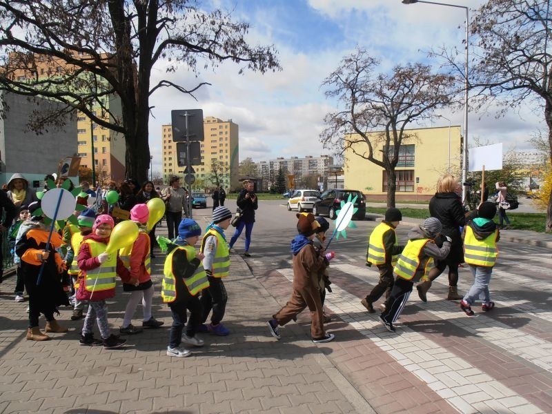 Ekologiczny Happening Przedszkolaków w Ostrowcu
