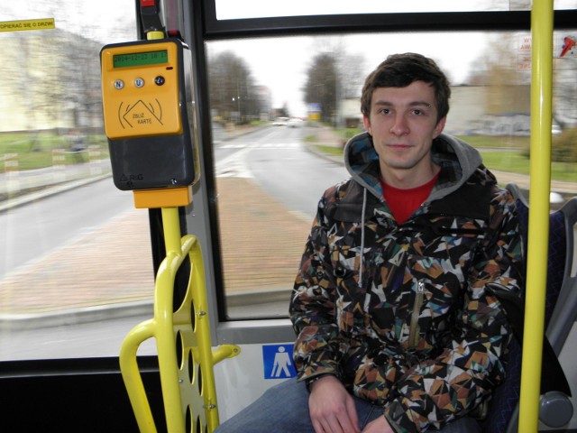 Damian Hoinka, mieszkaniec Żor: - Kasowniki w darmowych autobusach wprowadzają w błąd pasażerów. Będziemy płacić za bilety, czy też nie. Trudno dzisiaj powiedzieć.