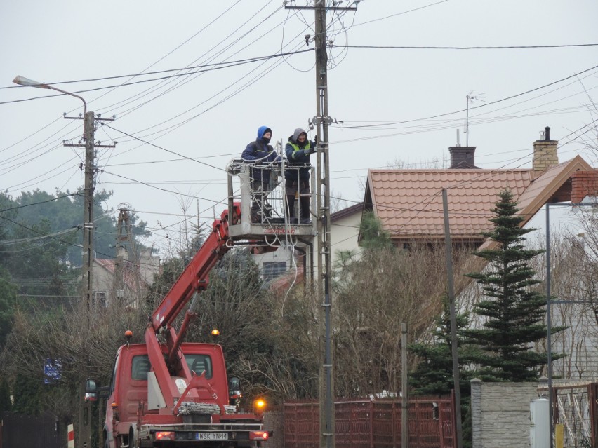 Bożonarodzeniowe iluminacje w Małkini Górnej już rozświetlają wieczory. I zrobiło się świątecznie… 11.12.2020