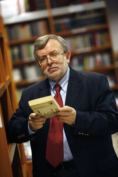 Prof. Zbigniew Lewicki