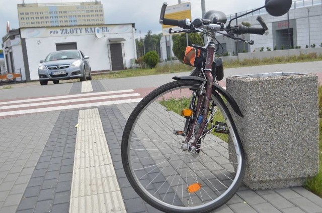 Potrącenie rowerzysty na ul. Chopina na rondzie przy stadionie miejskim!