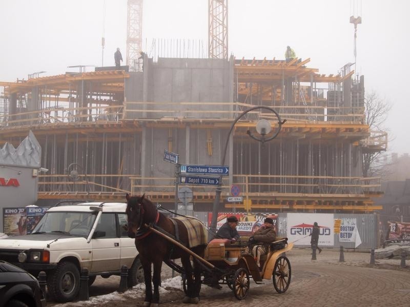 Zakopane: galeria handlowa na Krupówkach