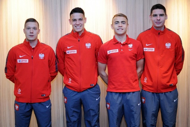 Zawodnicy kadry U21 (od lewej): Łukasz Moneta, Mariusz Stępiński, Kamil Mazek i Jarosław Niezgoda. DZIŚ MECZ POLSKA - NIEMCY U21 NA STADIONIE W TYCHACH. GDZIE OGLĄDAĆ MECZ POLAKÓW Z NIEMCAMI U21?