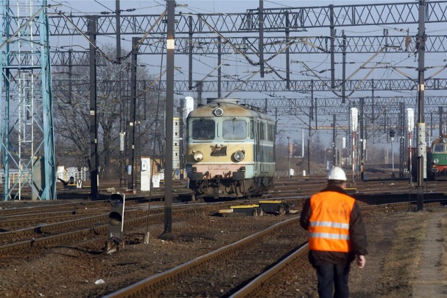 Wdrożenie projektu pozwoliłoby też na nadanie priorytetu transportowi szynowemu