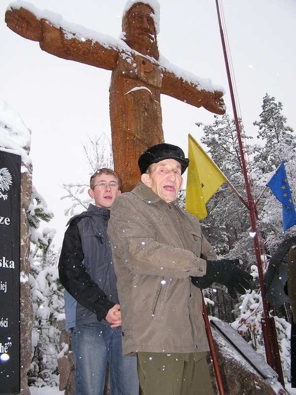 Leśną Straznice Tradycji i Patriotyzmu imienia Bohaterskich...