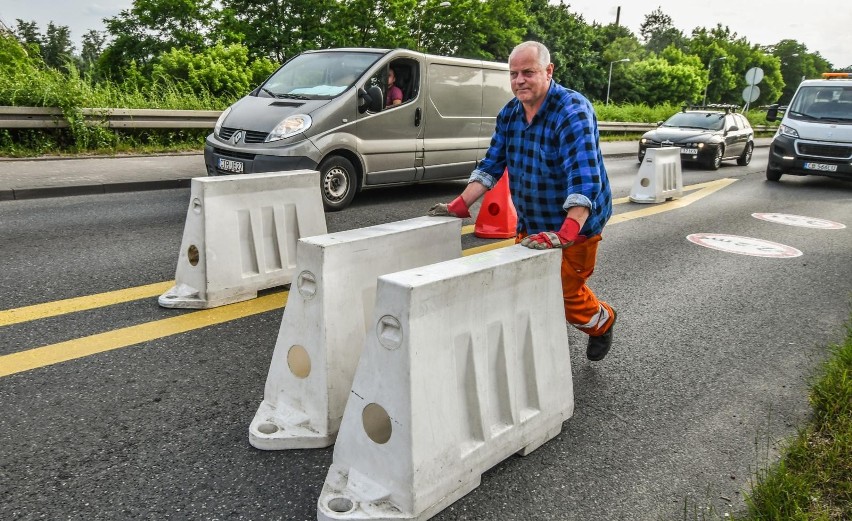 Na otwarcie wiaduktów kierowcy czekali drugie miesiące -...