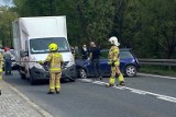Karambol w Dusznikach-Zdroju na Dolnym Śląsku. Zderzyło się pięć samochodów, dwie osoby są ranne | ZDJĘCIA