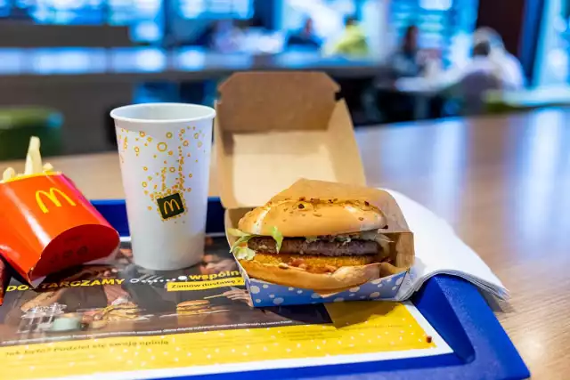 McDonald’s France ogłosił współpracę z Checkpoint Systems, dotyczącą zastosowania technologii RFID w nowych opakowaniach wielokrotnego użytku.